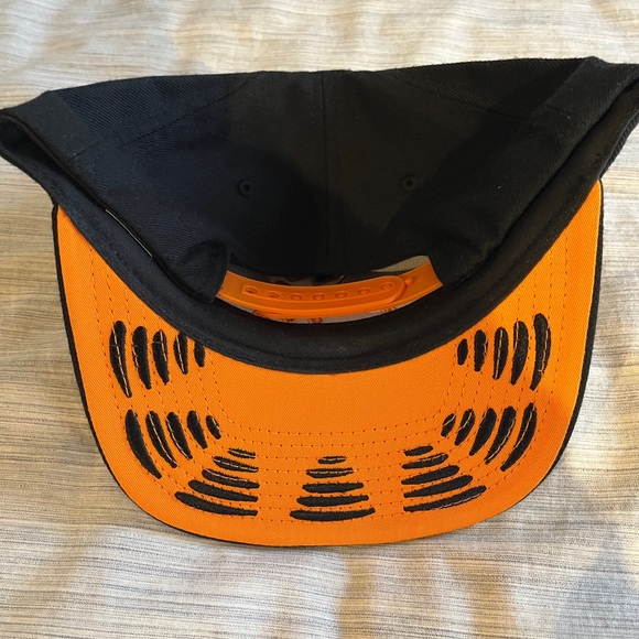 Vintage - Rare The Hundreds x Garfield SnapBack - Picture 2 of 3